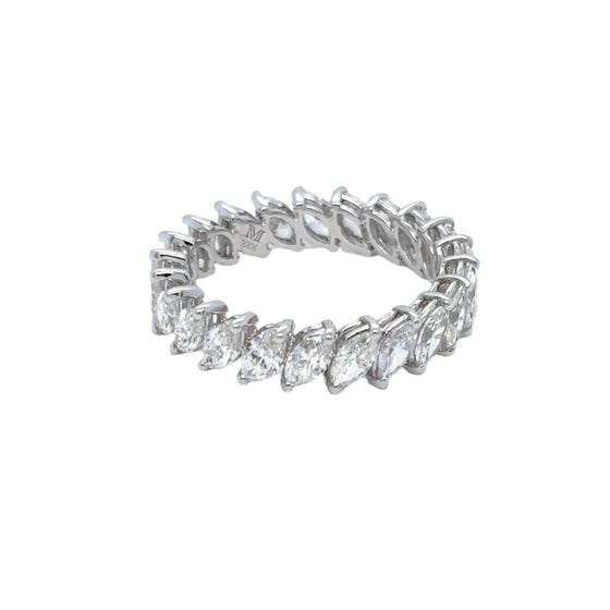 Diamonds Ring