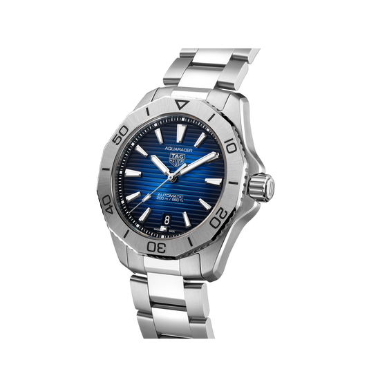 Aquaracer Professional 200 Date