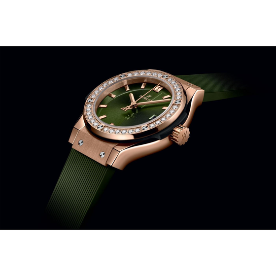 Classic Fusion King Gold Green Diamonds