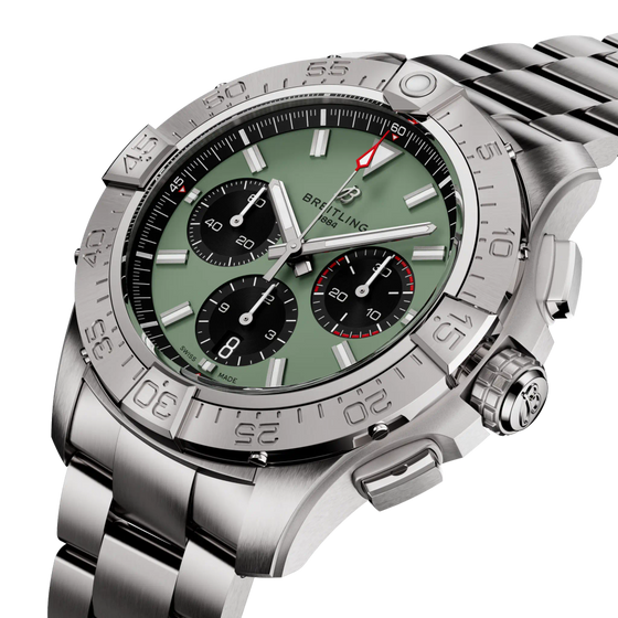 Avenger B01 Chronograph 44