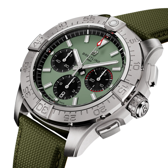 Avenger B01 Chronograph 44