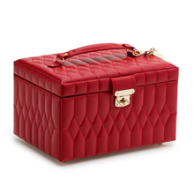  Caroline Medium Jewelry Case ‐ Red