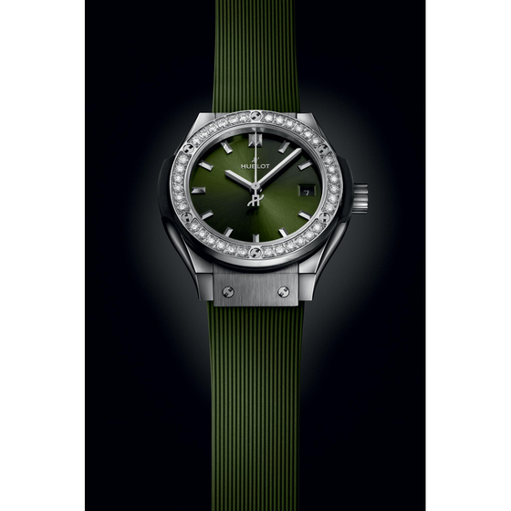 Classic Fusion Titanium Green Diamonds