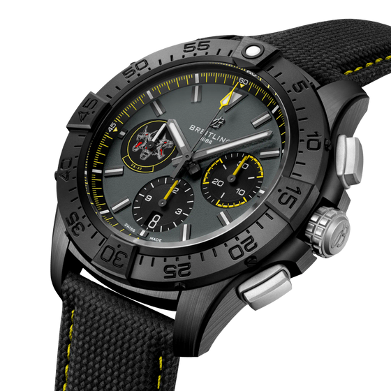 Avenger B01 Chronograph 44 Night Mission Bloodhounds