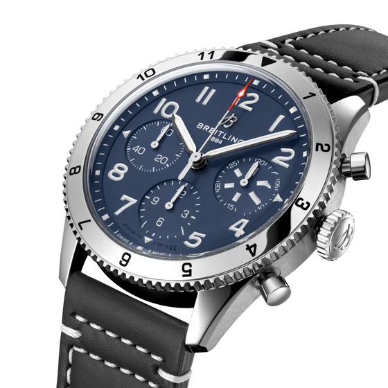 Classic AVI Chronograph 42 Tribute to Vought F4U Corsair